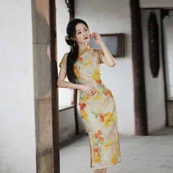 2023 İlkbahar ve Yaz Yeni Cheongsam Orta uzunlukta Retro Yağlıboya Qipao Elbise Vestidos De Ocasión Formales Çinli Kadınlar İçin