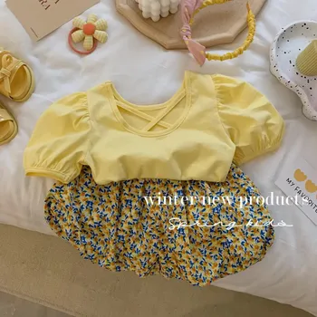 Çocuk Giyim 2023 Yeni Moda Kızlar Tatlı Tarzı Takım Elbise Yaz Kore Bebek Kısa Kollu Tişört Şort İki Parçalı Set